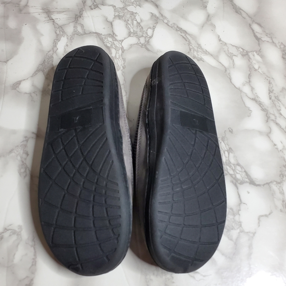 Steve Madden Kids Gray Slip-On Shoes - Picture 5 of 7